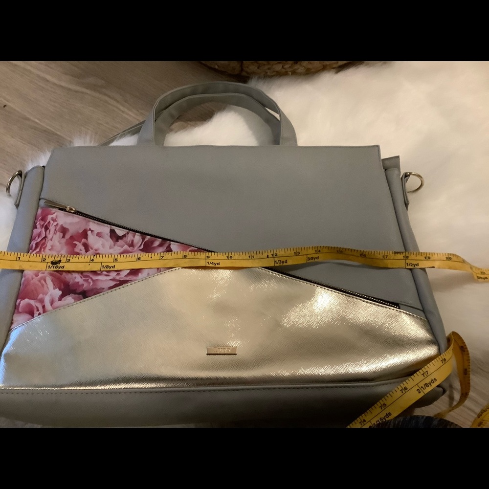Typo patterned messenger bag❤️❤️❤️❤️ - Picture 7 of 12